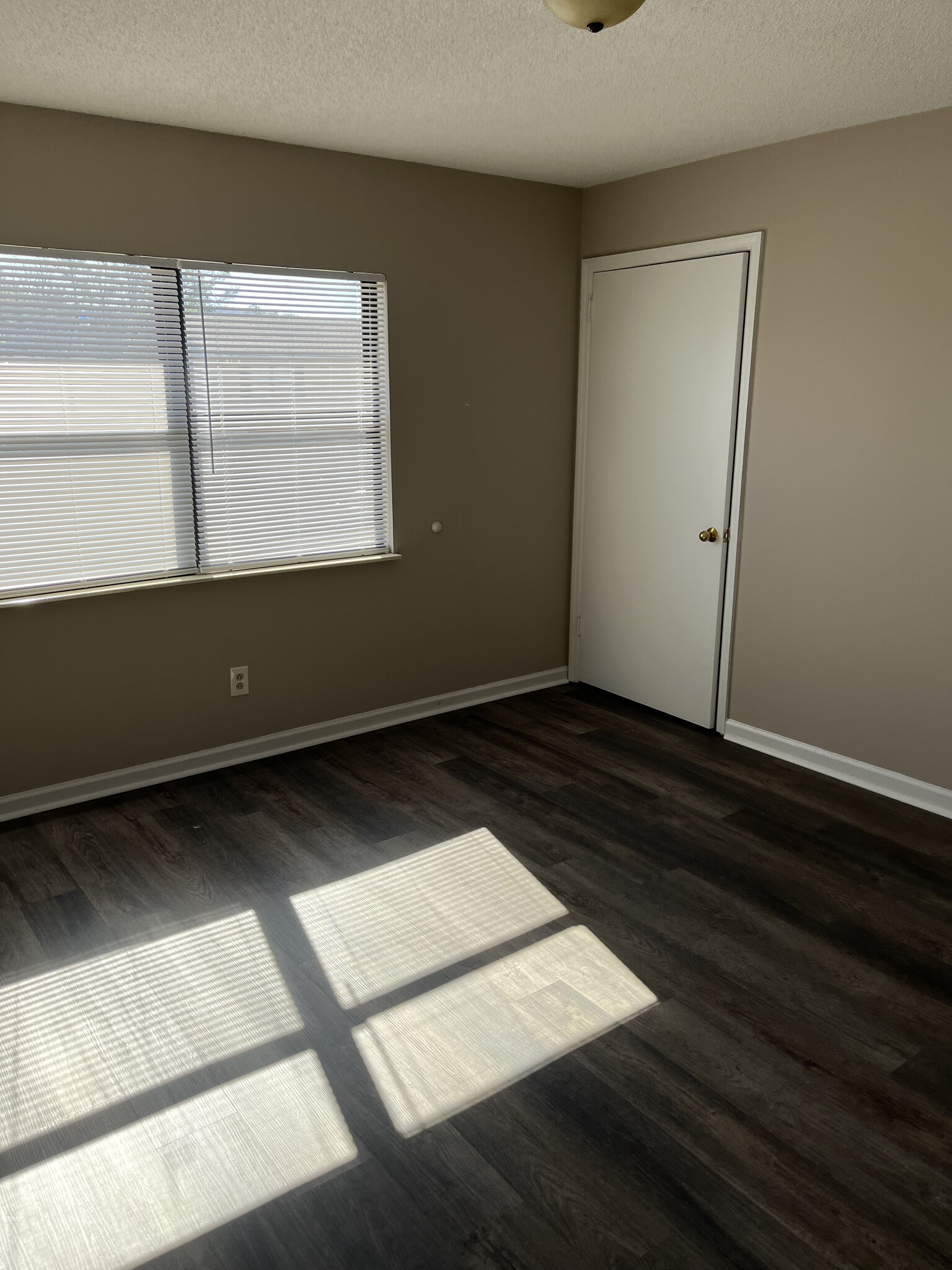 Building Photo - Coal Creek Apartment Homes