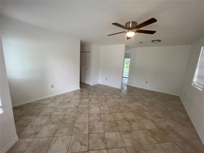 Building Photo - 3278 Jamestown St