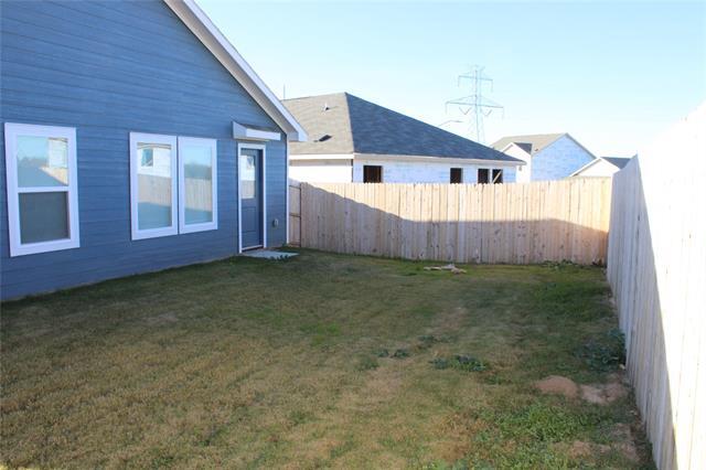 Building Photo - 4048 Arklow St