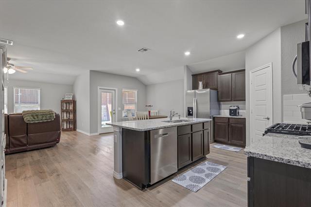 Building Photo - 7313 Mayplace Dr