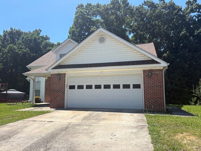 Building Photo - HALF OFF June!  Beautiful 4-Bedroom Home in Desirable Harrison Location – Minutes from Volkswagen...