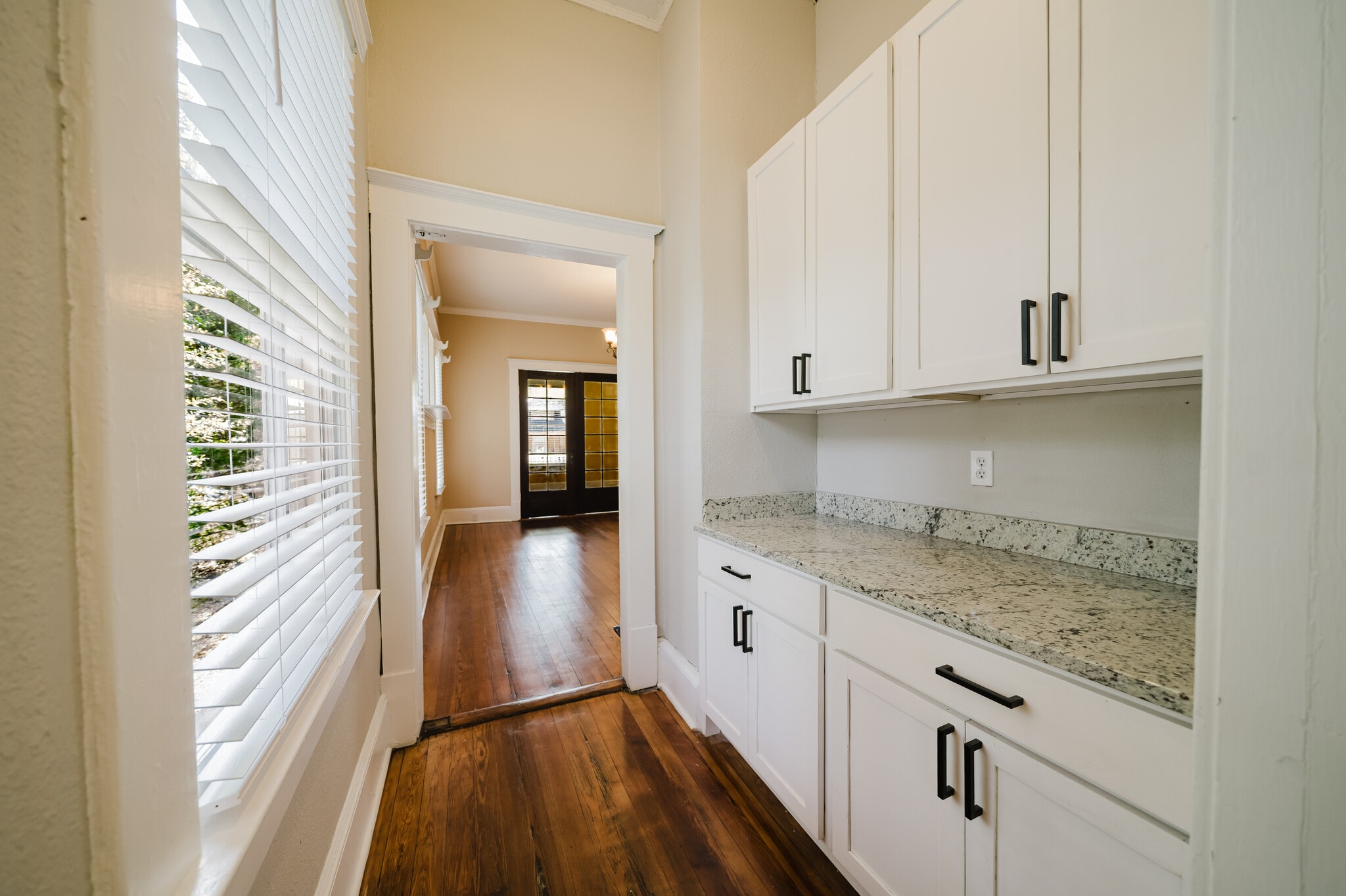 Building Photo - 2533 English Ave