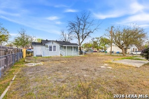 Building Photo - 2202 W Hermosa Dr