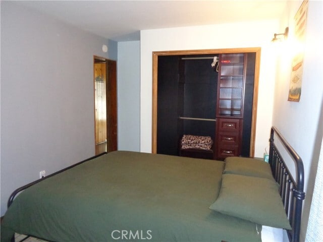 Building Photo - 210 Wylerhorn Dr