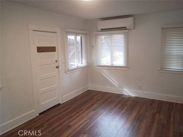 Building Photo - 538 Brookside Ln