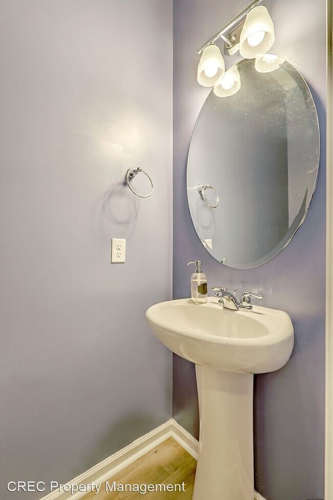Building Photo - 3 br, 2.5 bath House - 2327 Watchtower Lane