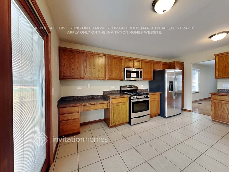 Building Photo - 5726 Breezeland Rd