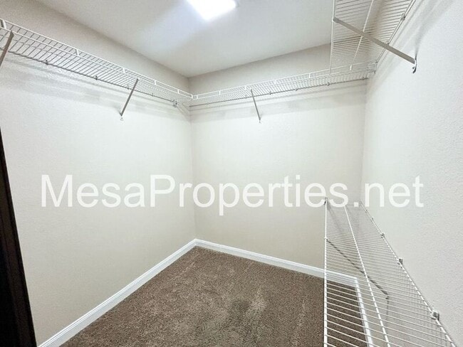 Building Photo - 16481 Silica Dr