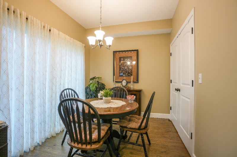 Building Photo - 117 S Beckman Dr