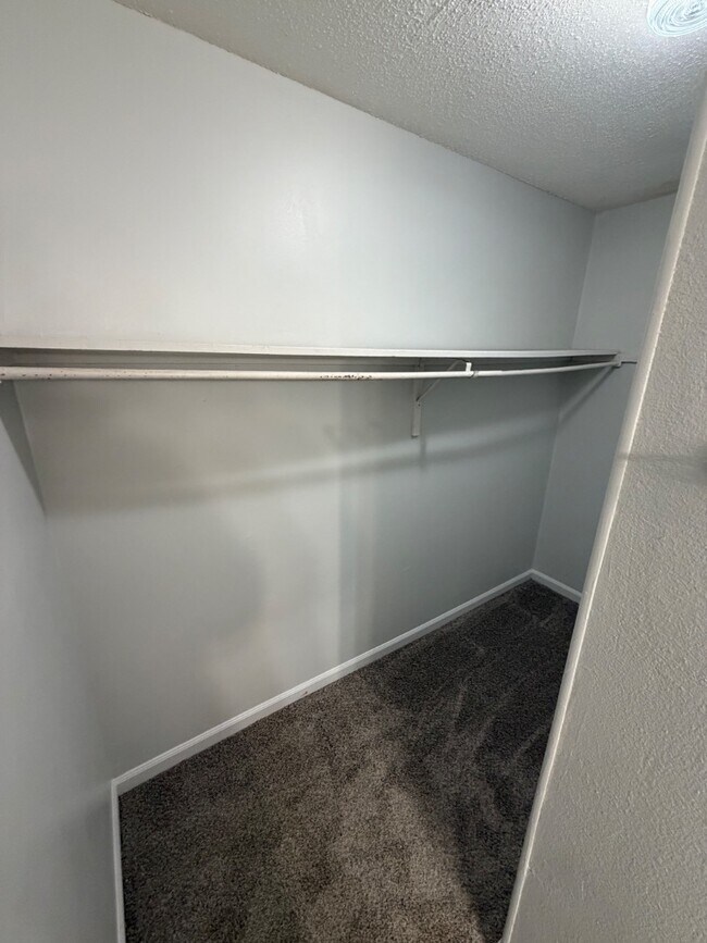 Building Photo - 1402 Camp Rd