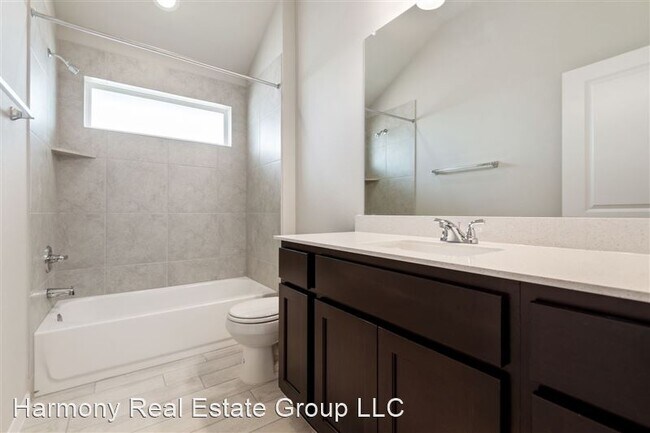 Building Photo - 187 Living Reef Dr