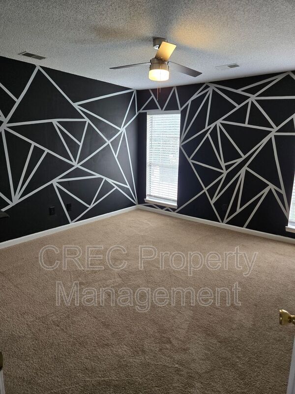 Building Photo - 3019 Woodington Pl