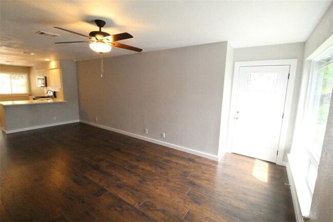 Building Photo - 10702 Lanshire Dr