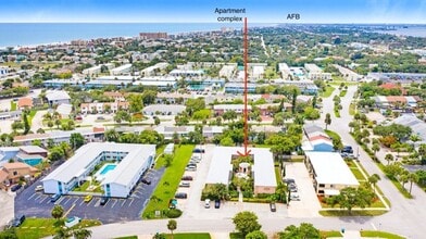 Building Photo - 211 Circle Dr