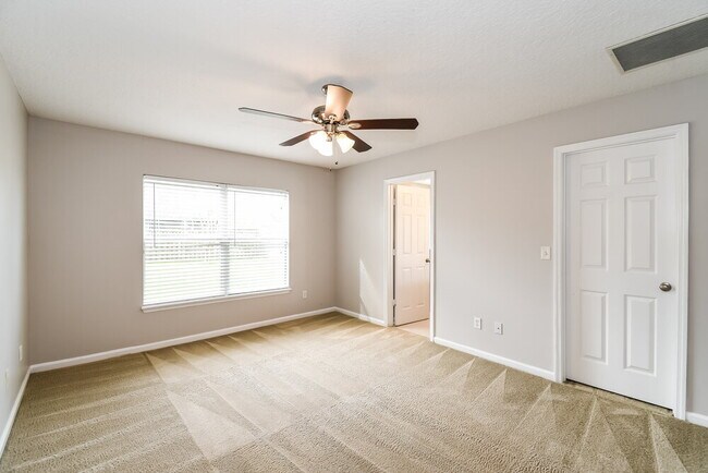 Building Photo - 1721 Windover Pl