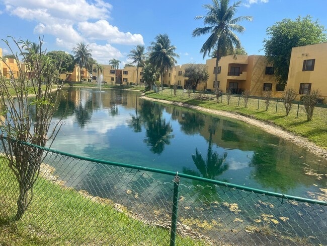 Building Photo - 686 NW 114th Ave