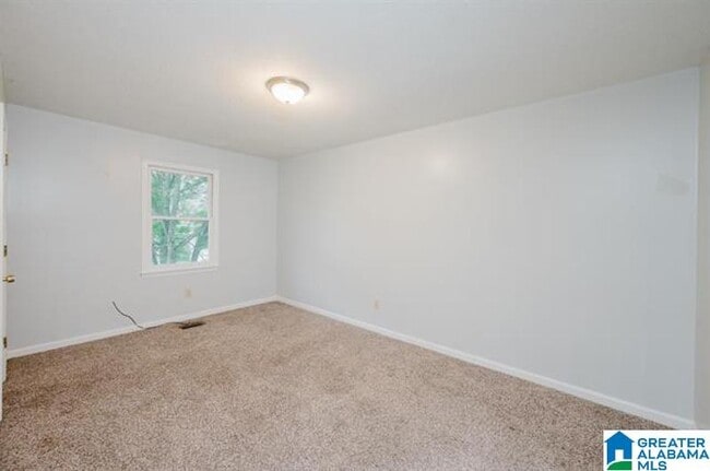 Building Photo - 218 Carl Nichols Dr