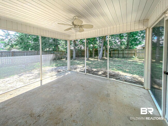 Building Photo - 16648 Vanilla Dr