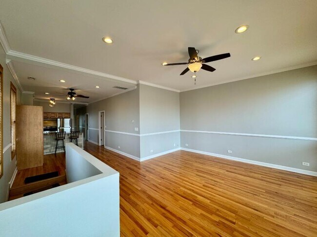 Building Photo - 2 bedroom in Chicago IL 60622