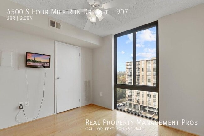 Building Photo - 4500 S Four Mile Run Dr