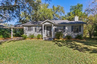 Building Photo - Beautiful home in desirable San Marco area!