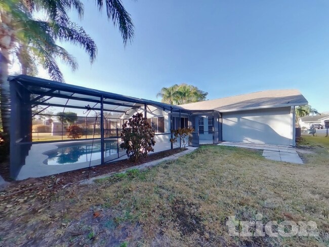 Building Photo - 2342 Sweetwater Blvd