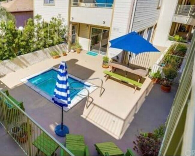 Spa - 645 Chestnut Ave