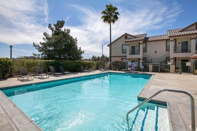 Building Photo - 10880 Sabre Hill Dr