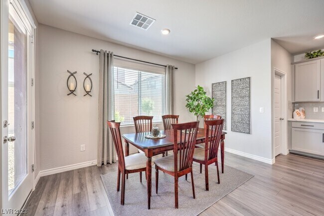 Building Photo - 4035 Redwood Gln Ct