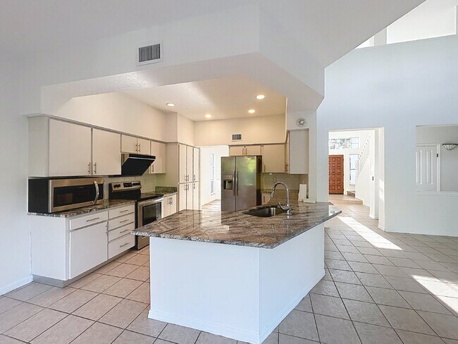 Building Photo - 9122 Rockrose Dr