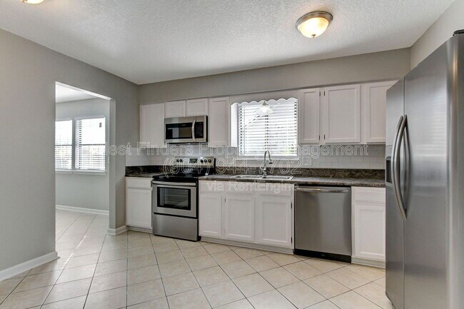 Building Photo - 4428 Pilgrim Way