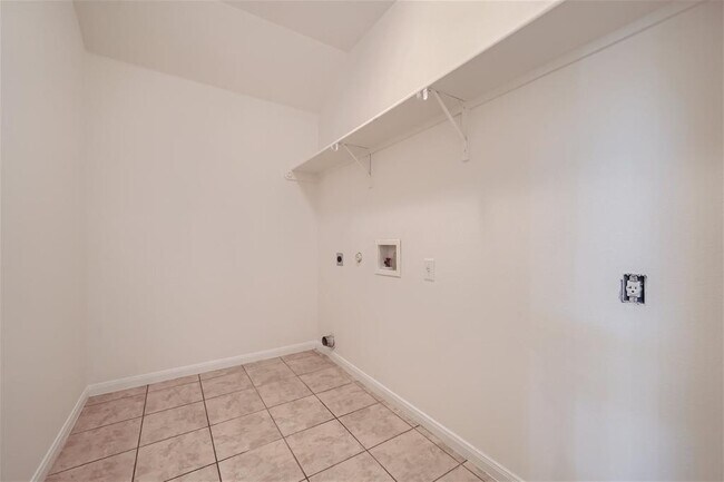 Building Photo - 1508 Augusta Bend Dr