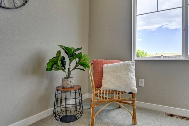 Building Photo - 5875 Spring Breeze Drive Colorado Springs,...