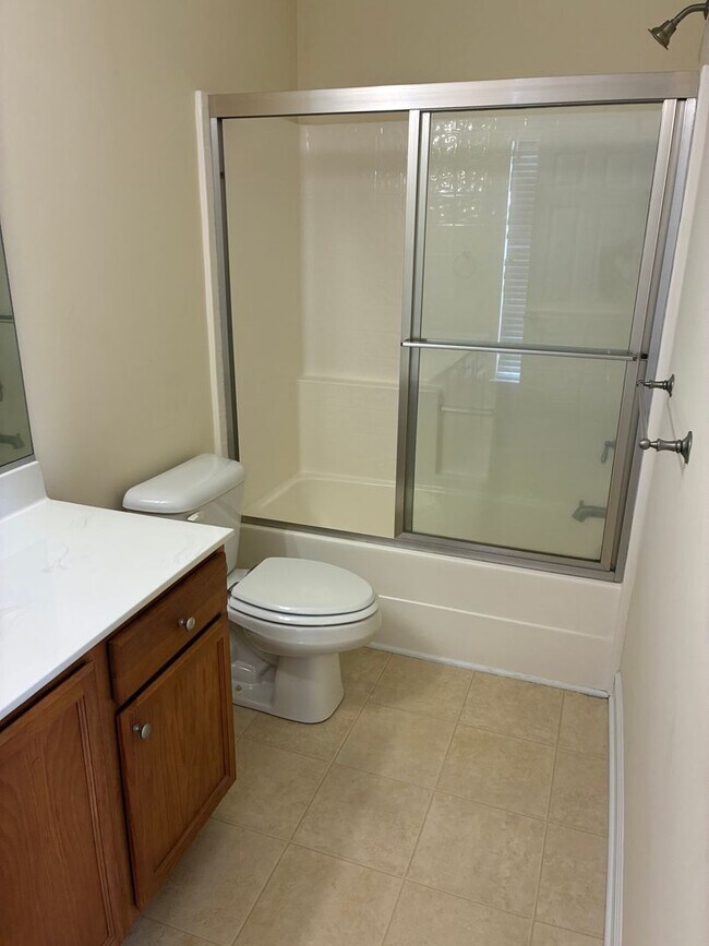 Building Photo - Heart of NEW TOWN