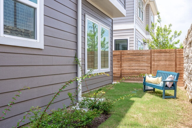 Building Photo - 3000 Chisholm Trail Rd