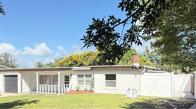 Primary Photo - 1760 Tee Dee Ln