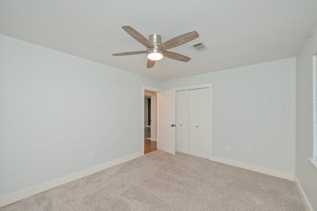 Building Photo - 235 Sotir St NW