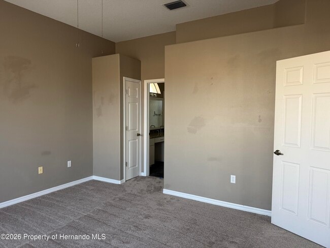 Building Photo - 9407 Burnam Dr