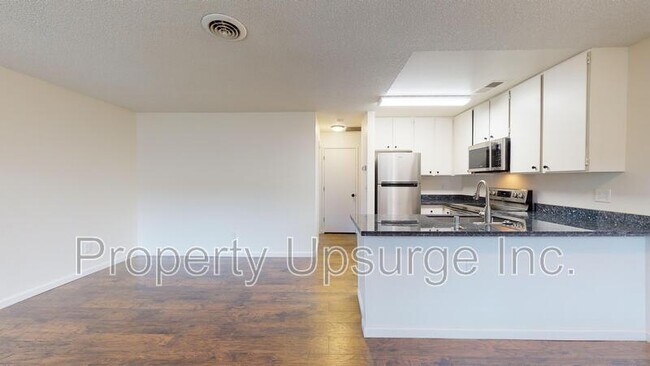 Interior Photo - The Oasis