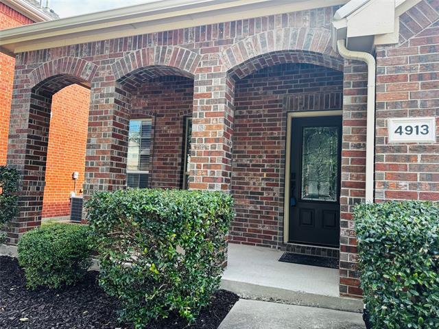 Building Photo - 4913 Lasso Ln