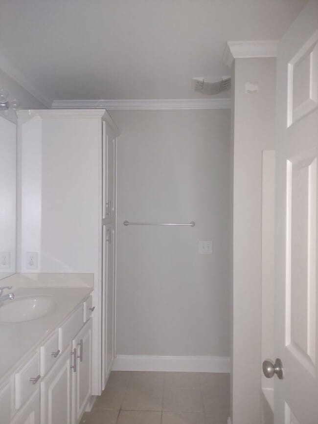 Building Photo - Outstanding Three Bedroom Home located Pennington Square! Minutes Away from Ft. Jackson