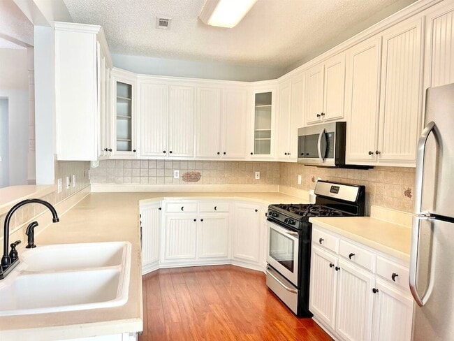 Building Photo - 172 Baldwin Ct