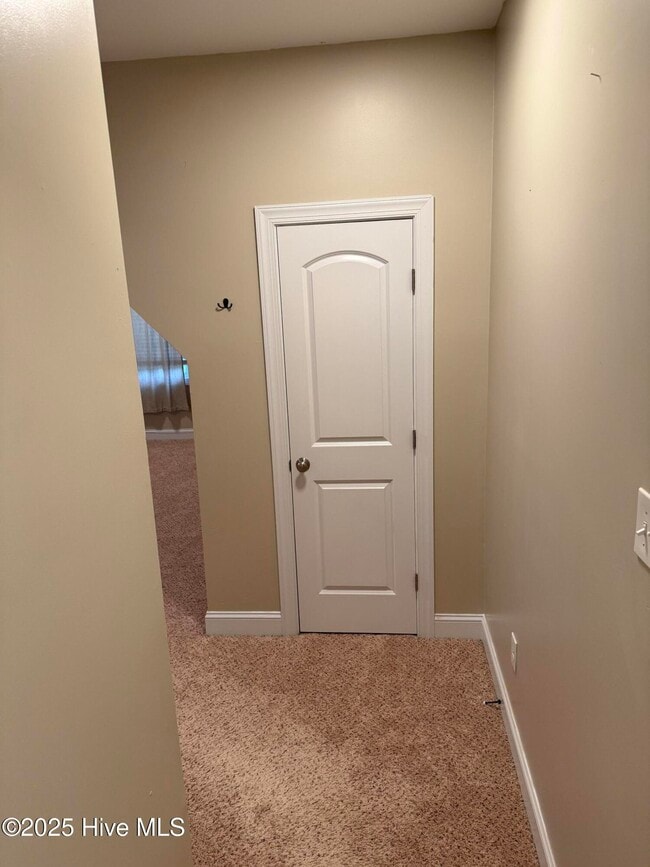 Building Photo - 204 Armistead Way