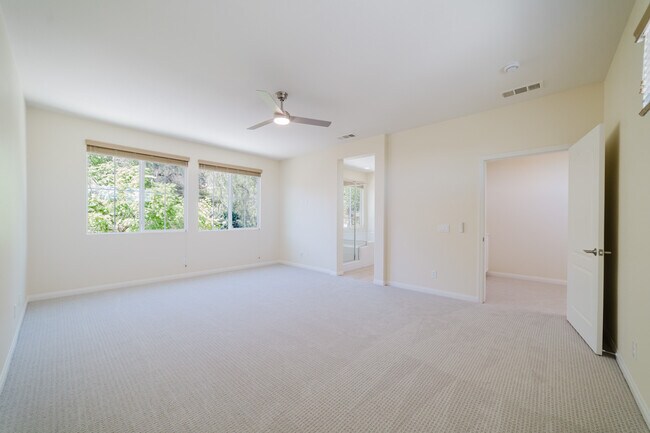 Building Photo - 1130 Festival Rd