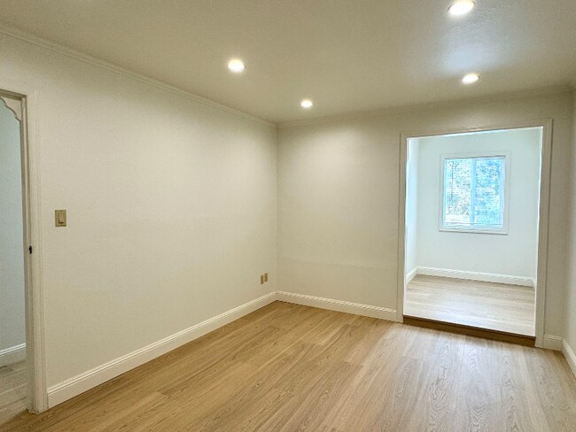 Building Photo - 2626 Moraga St