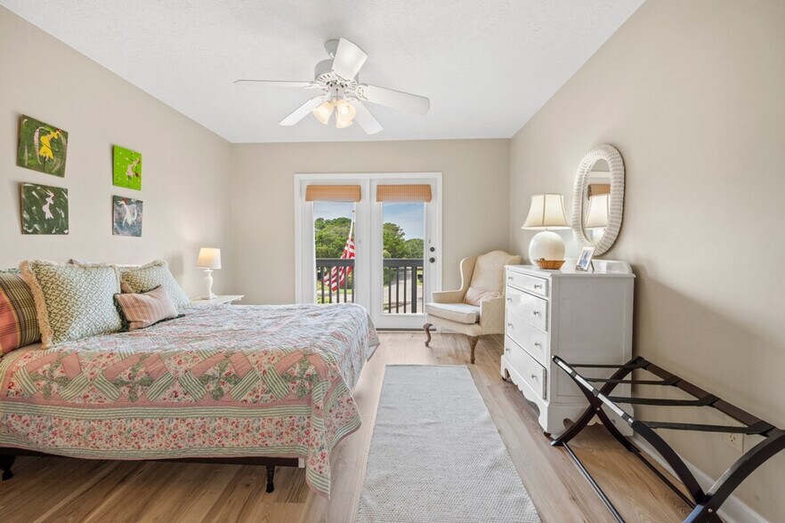 Building Photo - 409 Debordieu Blvd