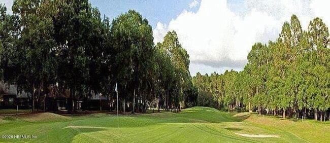 Building Photo - 925 Lotus Ln S