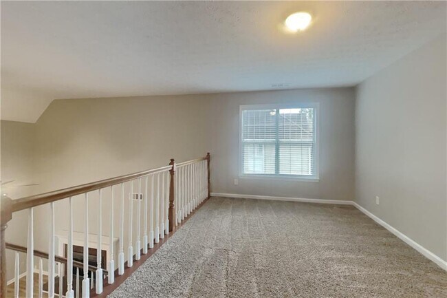 Building Photo - 2455 Compton Pl