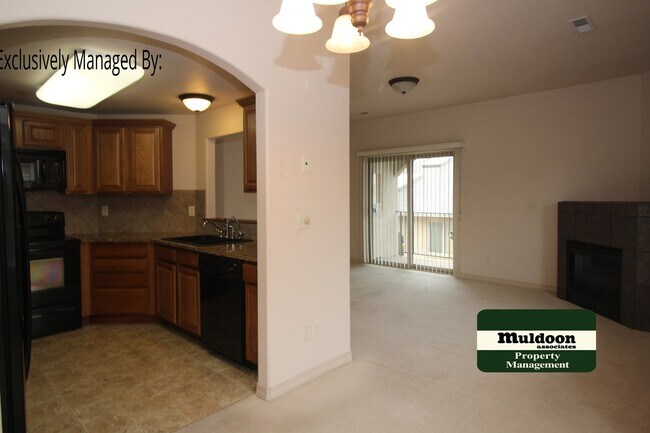 Building Photo - 1590 Little Bear Creek Point