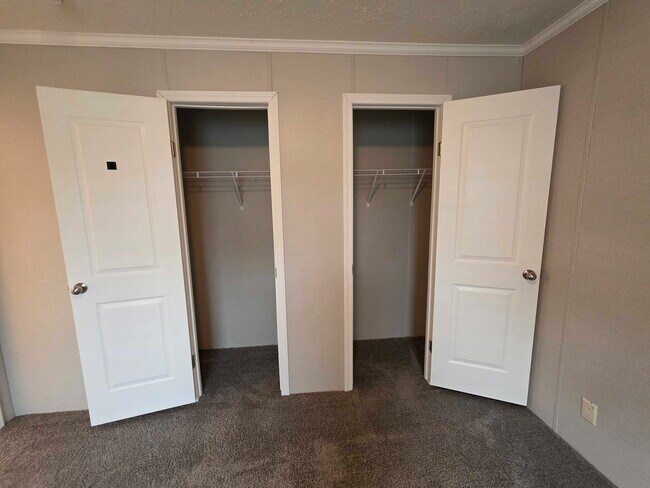 Building Photo - 3730 Birch St